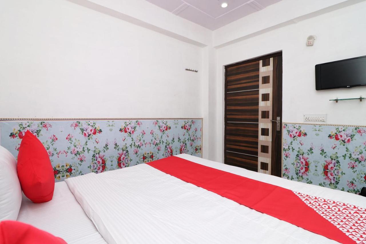 Four Seasons Otel Agra  Dış mekan fotoğraf